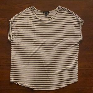 Women’s sleeveless top!